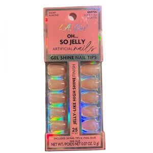L.A. Girl Oh…So Jelly Love You Latte Short Almond Gel Shine 25 pc Press-On Nails